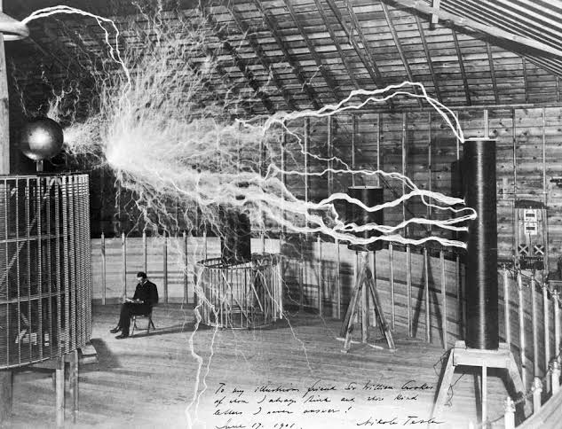 Nikola Tesla foi a pessoa mais inteligente da história da humanidade? -  Quora